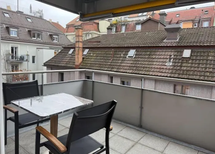 Modern 1Br With In Trendy Area - West 10